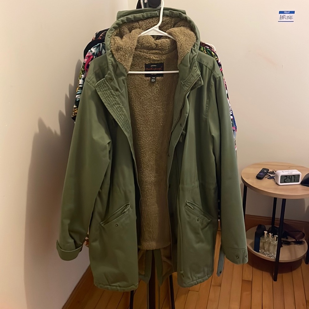 Men’s Coat Green Sherpa Lined Large Vintage